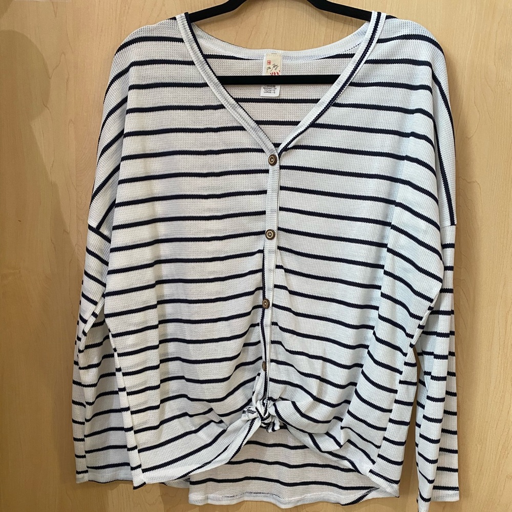 Women’s long sleeve